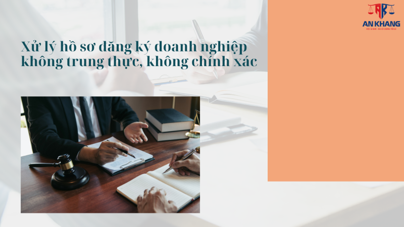 Hướng dẫn xử lý khi đăng ký doanh nghiệp thực hiện không đúng quy định về hồ sơ, trình tự, thủ tục Theo Điều 63 Nghị định 168/2025/NĐ-CP, việc xử lý các trường hợp đăng ký doanh nghiệp không đúng quy định về hồ sơ, trình tự, thủ tục được quy định chặt chẽ. Bài viết sau đây sẽ phân tích chi tiết căn cứ pháp lý và hướng dẫn cụ thể. Căn cứ pháp lý Căn cứ Điều 63 Nghị định 168/2025/NĐ-CP, Chính phủ đã quy định rõ các trường hợp xử lý khi việc đăng ký doanh nghiệp không đúng quy định về hồ sơ, trình tự, thủ tục. Đây là cơ sở pháp lý quan trọng để bảo đảm tính minh bạch, đồng thời ràng buộc trách nhiệm của cơ quan đăng ký kinh doanh cũng như của doanh nghiệp. Trường hợp cơ quan đăng ký kinh doanh thực hiện không đúng quy định Trong một số trường hợp, Cơ quan đăng ký kinh doanh cấp tỉnh có thể thực hiện thủ tục đăng ký doanh nghiệp không đúng hồ sơ, trình tự, thủ tục. Khi đó: • Cơ quan đăng ký kinh doanh phải thông báo cho doanh nghiệp. • Đồng thời, có trách nhiệm thực hiện lại thủ tục đăng ký doanh nghiệp theo đúng quy định pháp luật. • Cơ quan này chịu trách nhiệm trước pháp luật về việc làm sai và việc khắc phục sai sót. Quy định này khẳng định tính chịu trách nhiệm hành chính của cơ quan quản lý, tránh trường hợp sai sót gây ảnh hưởng quyền lợi hợp pháp của doanh nghiệp. Xử lý hồ sơ đăng ký doanh nghiệp không trung thực, không chính xác Trường hợp hồ sơ doanh nghiệp kê khai không trung thực, không chính xác, Điều 63 đã có quy định chi tiết theo từng tình huống: 3.1. Hồ sơ thành lập doanh nghiệp, chi nhánh, văn phòng đại diện • Nếu hồ sơ thành lập doanh nghiệp, chi nhánh, văn phòng đại diện hoặc thông báo lập địa điểm kinh doanh có kê khai sai sự thật, thì: o Giấy chứng nhận đăng ký được cấp từ hồ sơ đó sẽ không có hiệu lực. o Thông tin này sẽ được đăng tải công khai trên Cổng thông tin quốc gia về đăng ký doanh nghiệp. o Đồng thời, cơ quan đăng ký kinh doanh thông báo cho cơ quan thuế và cơ quan có thẩm quyền để phối hợp xử lý. • Doanh nghiệp bắt buộc phải nộp hồ sơ mới trong vòng 30 ngày kể từ ngày có thông báo để được xem xét cấp giấy chứng nhận hợp lệ. • Nếu không nộp, doanh nghiệp phải báo cáo theo khoản 5 Điều 21 Nghị định 168/2025/NĐ-CP. 3.2. Hồ sơ đăng ký thay đổi nội dung doanh nghiệp • Nếu nội dung thay đổi kê khai không trung thực, không chính xác thì: o Giấy chứng nhận đăng ký thay đổi, Giấy xác nhận thay đổi được cấp trên cơ sở hồ sơ sai lệch sẽ không còn hiệu lực. o Cơ quan đăng ký kinh doanh sẽ căn cứ vào hồ sơ hợp lệ liền kề trước đó để công nhận tình trạng pháp lý của doanh nghiệp. • Doanh nghiệp có thể gộp các nội dung thay đổi hợp pháp trong một bộ hồ sơ mới để được cấp giấy đăng ký thay đổi hợp lệ. 3.3. Trường hợp liên quan nhiều cơ quan đăng ký kinh doanh Nếu sai sót liên quan đến nhiều cơ quan đăng ký kinh doanh cấp tỉnh, thì cơ quan nơi doanh nghiệp đặt trụ sở chính sẽ chịu trách nhiệm xử lý. Sau đó, phải thông báo kết quả đến các cơ quan liên quan, đặc biệt là cơ quan thuế để cập nhật và quản lý theo đúng quy định. Trách nhiệm phối hợp và tính ràng buộc pháp lý Điều 63 cũng nhấn mạnh: • Cơ quan đăng ký kinh doanh cấp tỉnh có nghĩa vụ thông báo và phối hợp với cơ quan thuế cùng các cơ quan nhà nước có thẩm quyền khi phát hiện hồ sơ sai sự thật. • Việc công bố công khai trên Cổng thông tin quốc gia về đăng ký doanh nghiệp tạo ra tính ràng buộc pháp lý, đồng thời giúp minh bạch thông tin để xã hội giám sát. Đây là cơ chế quan trọng để ngăn chặn tình trạng lợi dụng việc kê khai sai nhằm trục lợi hoặc che giấu thông tin bất hợp pháp. Ý nghĩa thực tiễn của quy định Quy định tại Điều 63 mang ý nghĩa lớn: • Đối với cơ quan quản lý: bảo đảm nguyên tắc minh bạch, trách nhiệm, tránh sai sót trong quá trình giải quyết thủ tục hành chính. • Đối với doanh nghiệp: buộc phải kê khai trung thực, chính xác ngay từ đầu, nếu không sẽ đối diện với rủi ro bị vô hiệu hóa giấy chứng nhận và các hệ quả pháp lý liên quan. • Đối với xã hội: tạo niềm tin vào môi trường kinh doanh, thúc đẩy sự công bằng và kỷ luật trong hoạt động đăng ký doanh nghiệp. Kết luận Từ những phân tích trên có thể thấy, xử lý đăng ký doanh nghiệp không đúng quy định theo Điều 63 Nghị định 168/2025/NĐ-CP đã được thiết kế rất chặt chẽ, đảm bảo cả hai yếu tố: trách nhiệm quản lý nhà nước và nghĩa vụ trung thực của doanh nghiệp. Doanh nghiệp cần hết sức lưu ý để hồ sơ đăng ký doanh nghiệp, chi nhánh, văn phòng đại diện hay thông báo thay đổi luôn trung thực, chính xác. Đồng thời, nếu có sai sót, cần khẩn trương khắc phục trong thời hạn luật định, tránh bị vô hiệu hóa giấy chứng nhận hoặc bị xử lý nghiêm theo quy định.