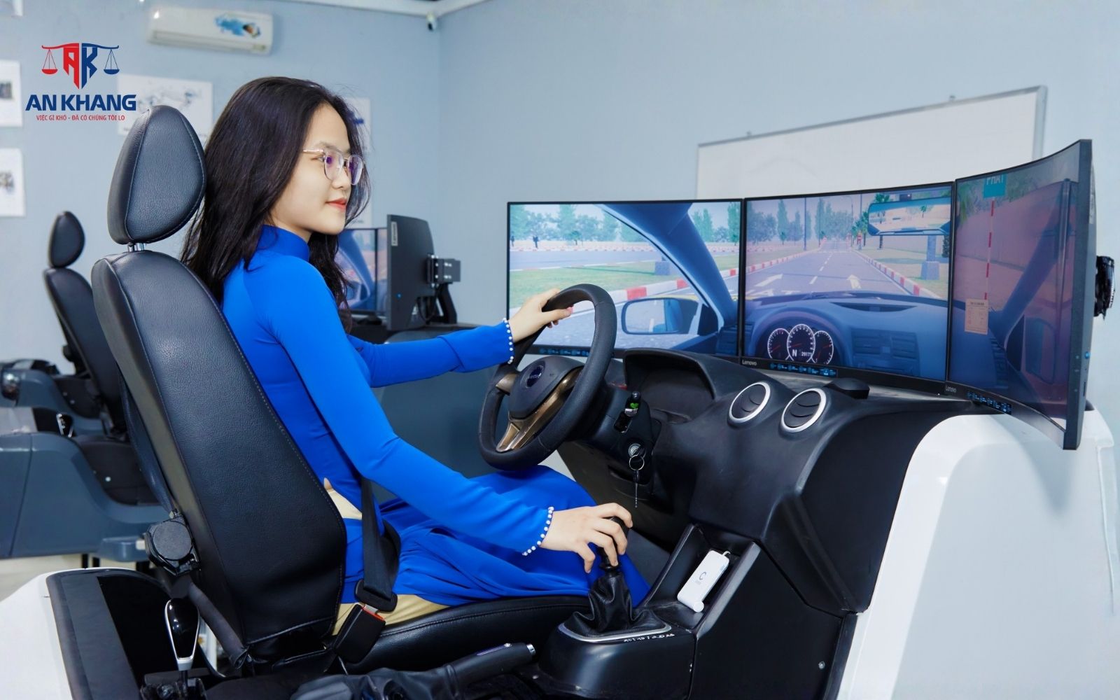 Trung tâm sát hạch lái xe cần trang bị đầy đủ thiết bị cần thiết trong quá trình đào tạo Trung tâm sát hạch lái xe cần trang bị đầy đủ thiết bị cần thiết trong quá trình đào tạo